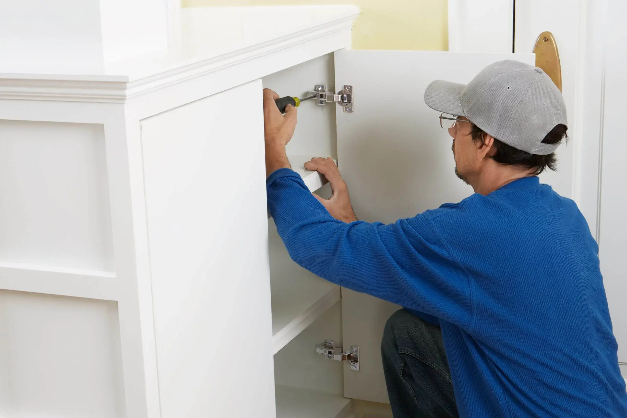  Regular Cleaning and Maintenance for Your Cabinet Hinges